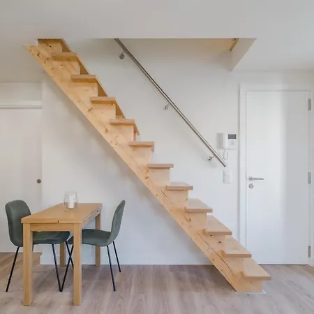 Апартаменты Tejo Riverside Chill Duplex Лиссабон